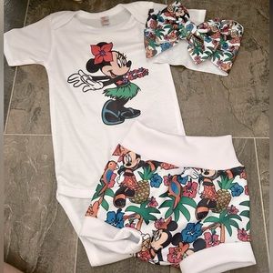 Disney Hula Minnie Mouse 3 piece  Toddler Outfit